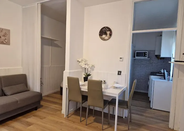 Centro Stazione Apartman